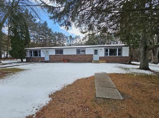 137 Cedar St, Gays Mills, WI 54631