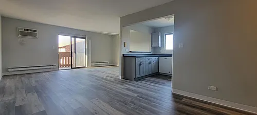 29W531 Country Ridge Dr #E Photo 1