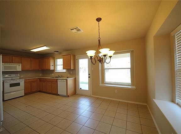 4th image of 1009 Aiken Dr
