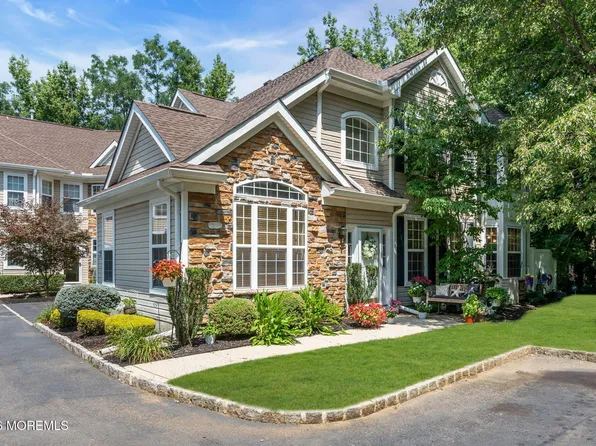 155 Shinnecock Drive, Manalapan, NJ 07726