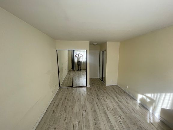 4th image of 17900 Sherman Way APT 234