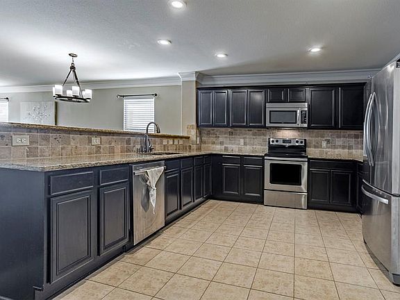 4th image of 5732 Fountain Flat Dr