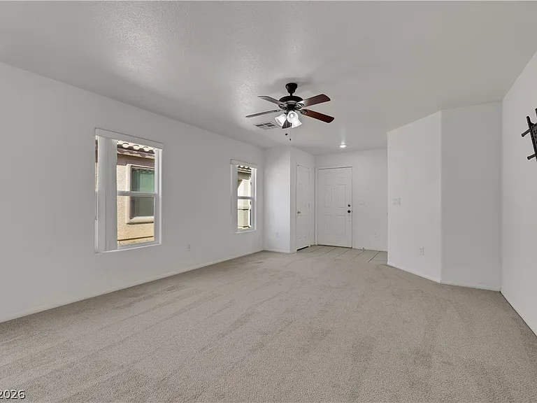 6537 Cape Petrel St — Photo 5