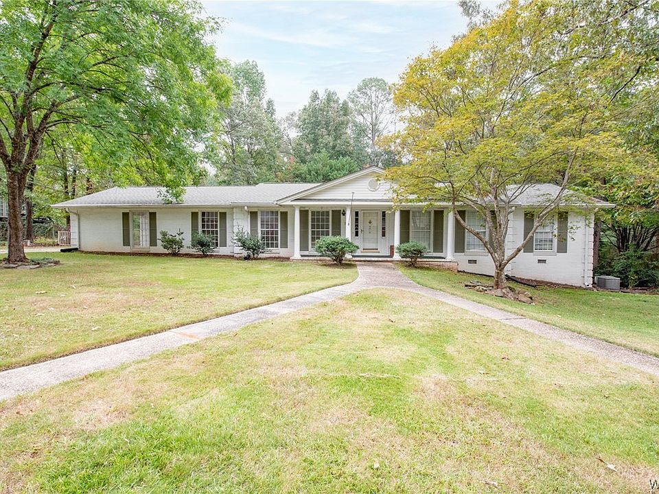 1st image of 3919 Somerset Pl