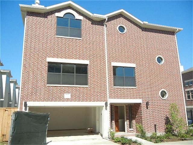 1st image of 3650 Main Plaza Dr