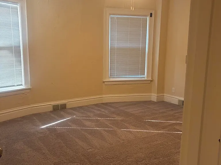 44 Lincoln Ave #1 — Photo 10