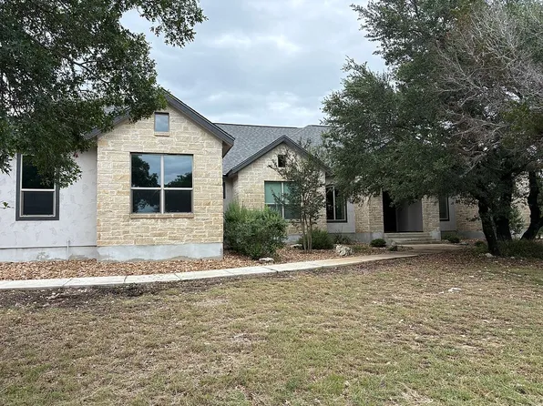 112 Rolling View Dr, Boerne, TX 78006