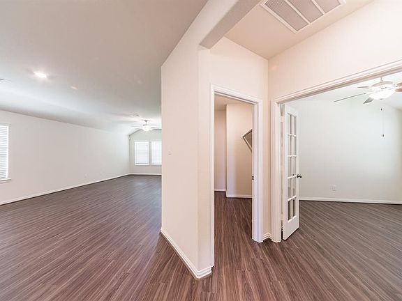 5th image of 3731 Singing Flower Ln