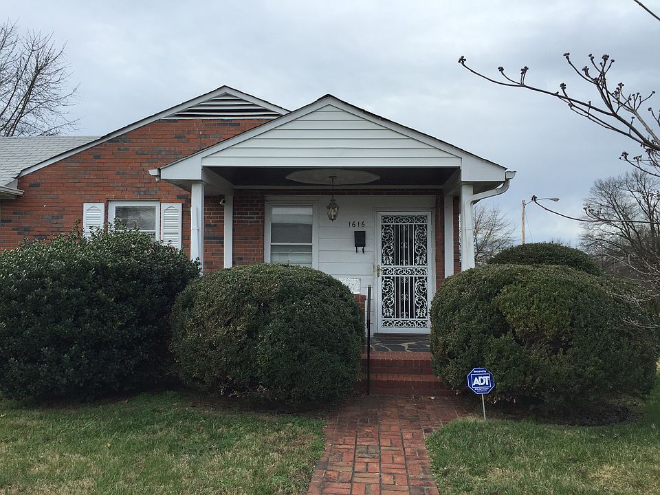 1st image of 1616 Bryan St