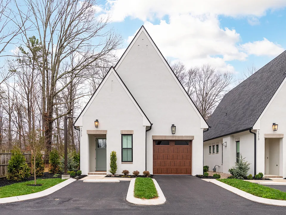 1717 Double Oak Trl