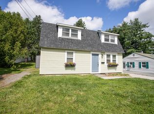 17 Falvey St, Bangor, ME 04401