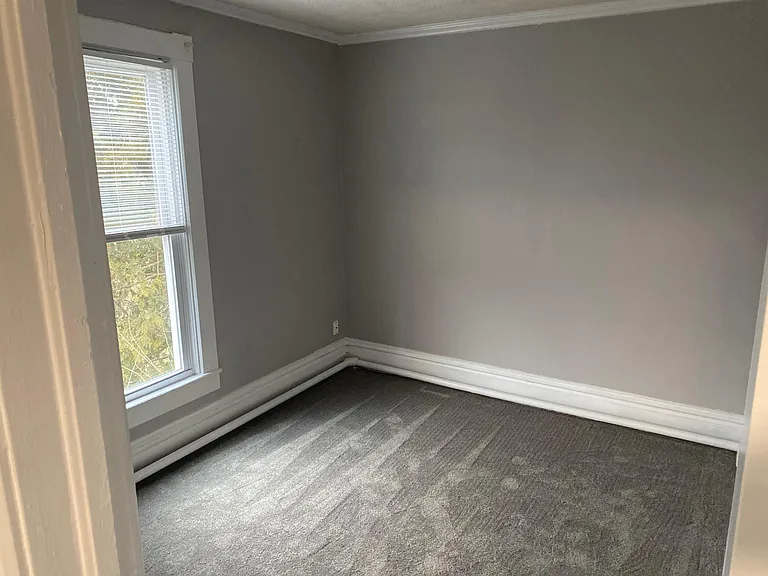 129 Arthur Ave NE — Photo 8