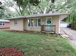 6226 Dawson Dr, Des Moines, IA 50322