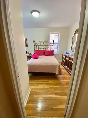 Rented by FirstService Realty (legacy) | media 17