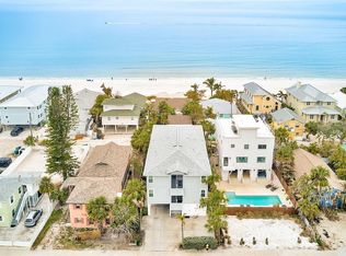 718 Gulf Blvd APT 2, Indian Rocks Beach, FL 33785