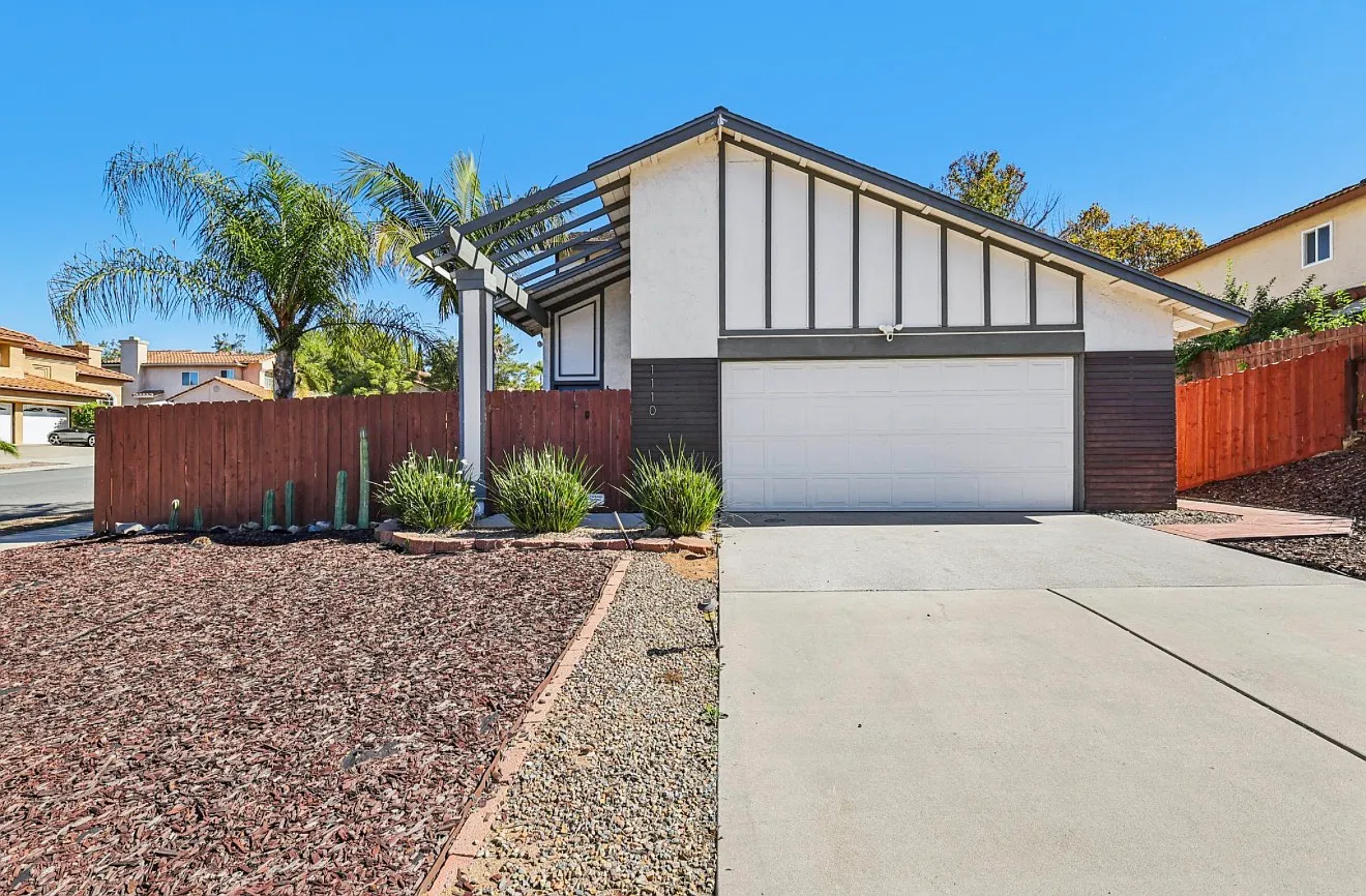 1110 Gaucho Pl — Photo 1