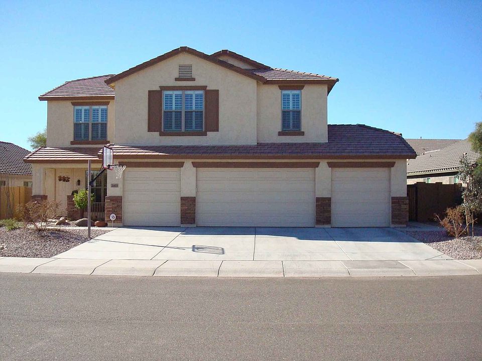 You'll find this home in a quiet, low traffic subdivision 