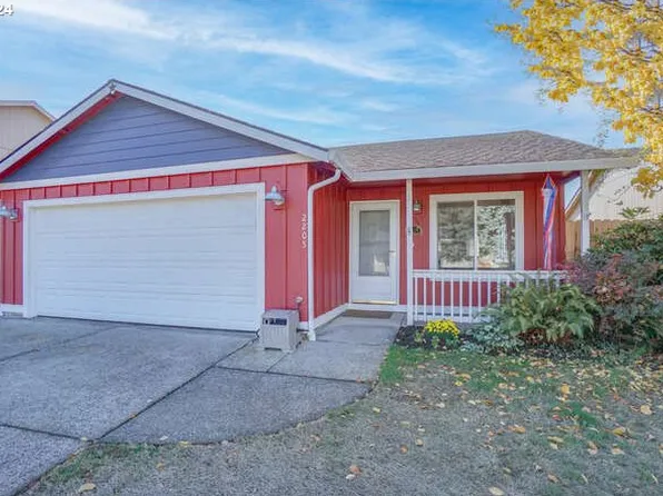 2205 SW 7th St, Battle Ground, WA 98604