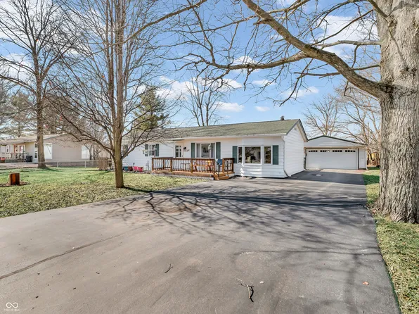 216 Suburban St, Danville, IN 46122