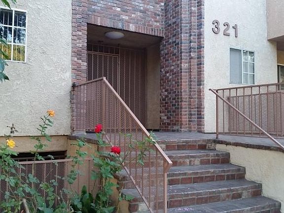 4th image of 321 S 6th St APT 309