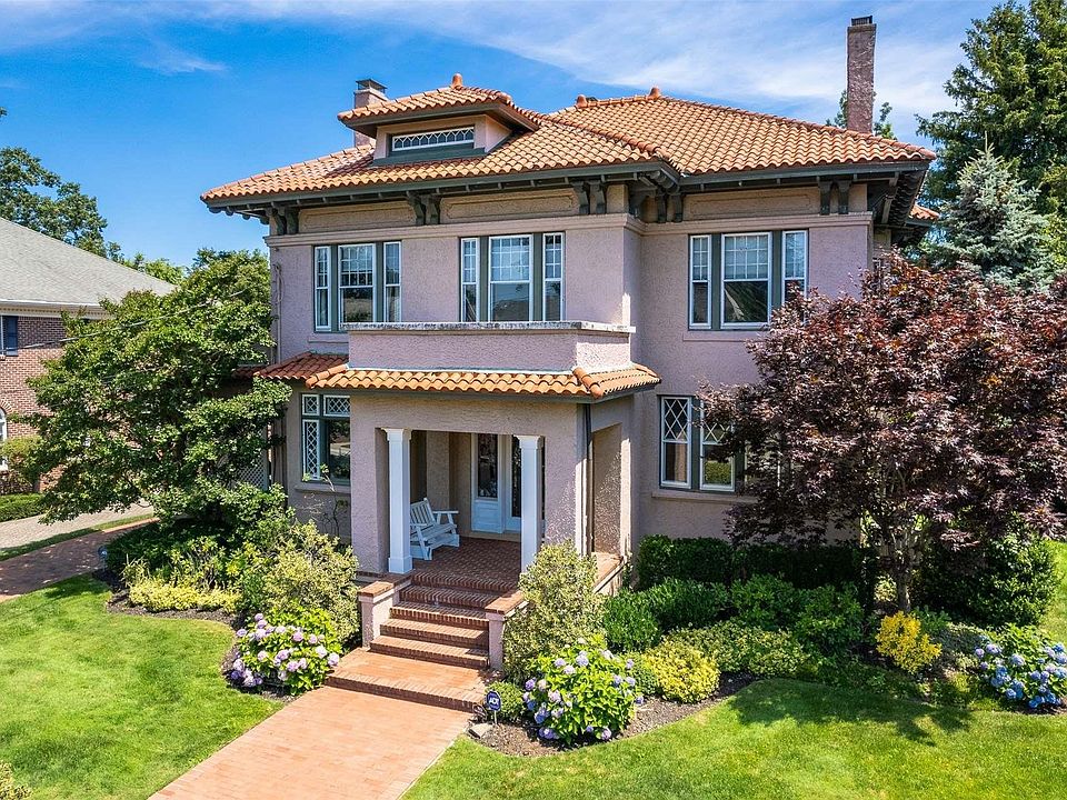 1st image of 23 Vassar Place