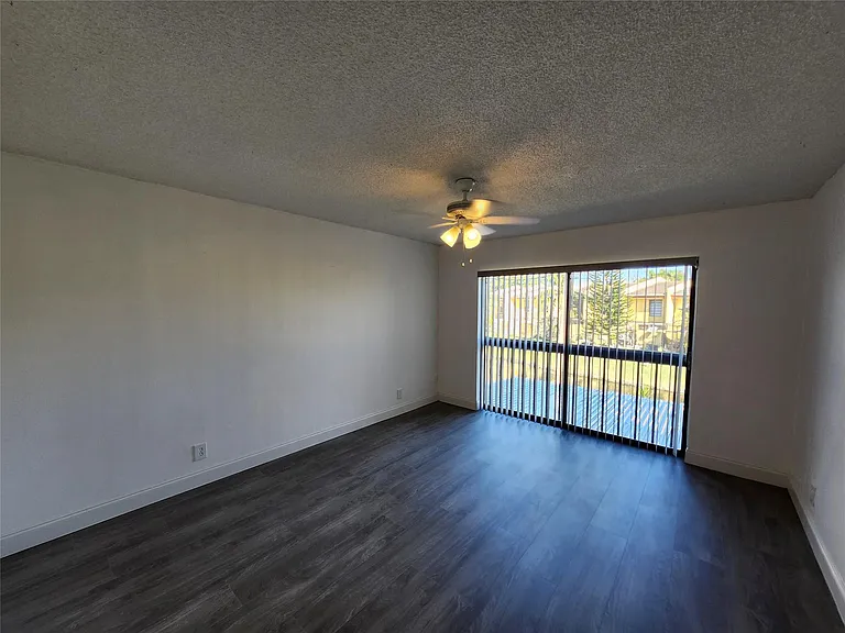 9421 NW 15th St #234 — Photo 14