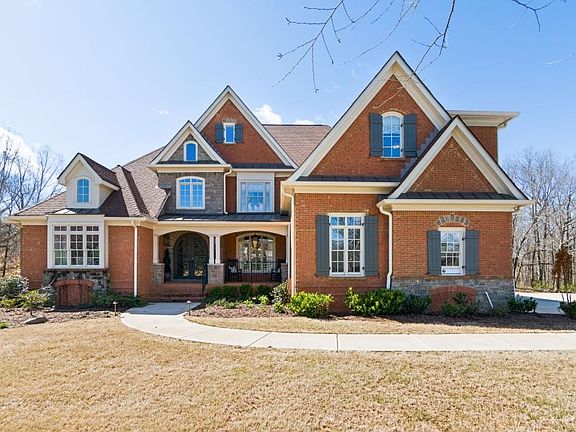 2nd image of 215 Summitview Ct