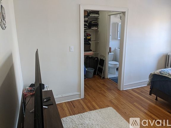 2nd image of 6439 N Newgard Ave #3D