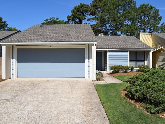 2nd image of 319 Latrium Cir #319
