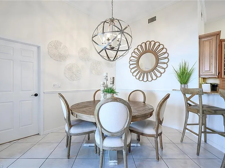 613 Beachwalk Cir #J-204 — Photo 13