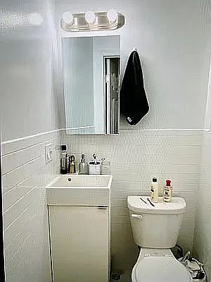 2nd image of 63 Carmine St APT 3A