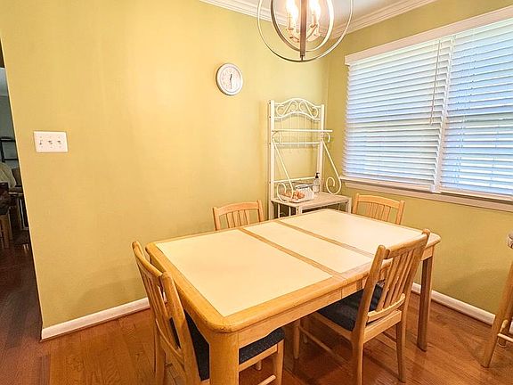 4th image of 5218 Kenstan Dr