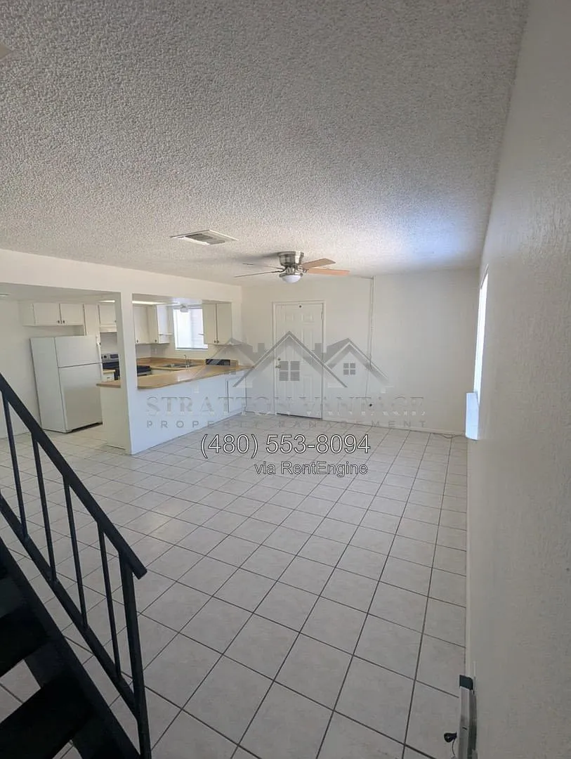 2 bed, 1.5 bath, 980 sqft, $1,195 — Photo 3