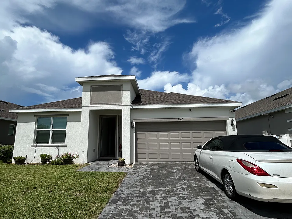 2247 Pigeon Plum Dr