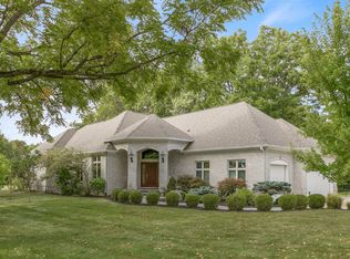 9111 Fawn Lake Dr, Indianapolis, IN 46278