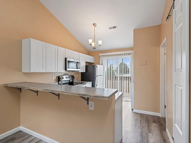 16934 E Whitaker Dr #F — Photo 13