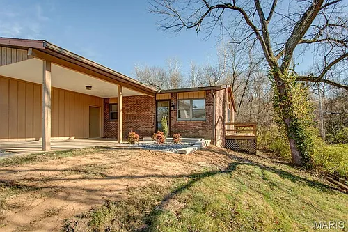 308 Bobbie Dr Photo 1