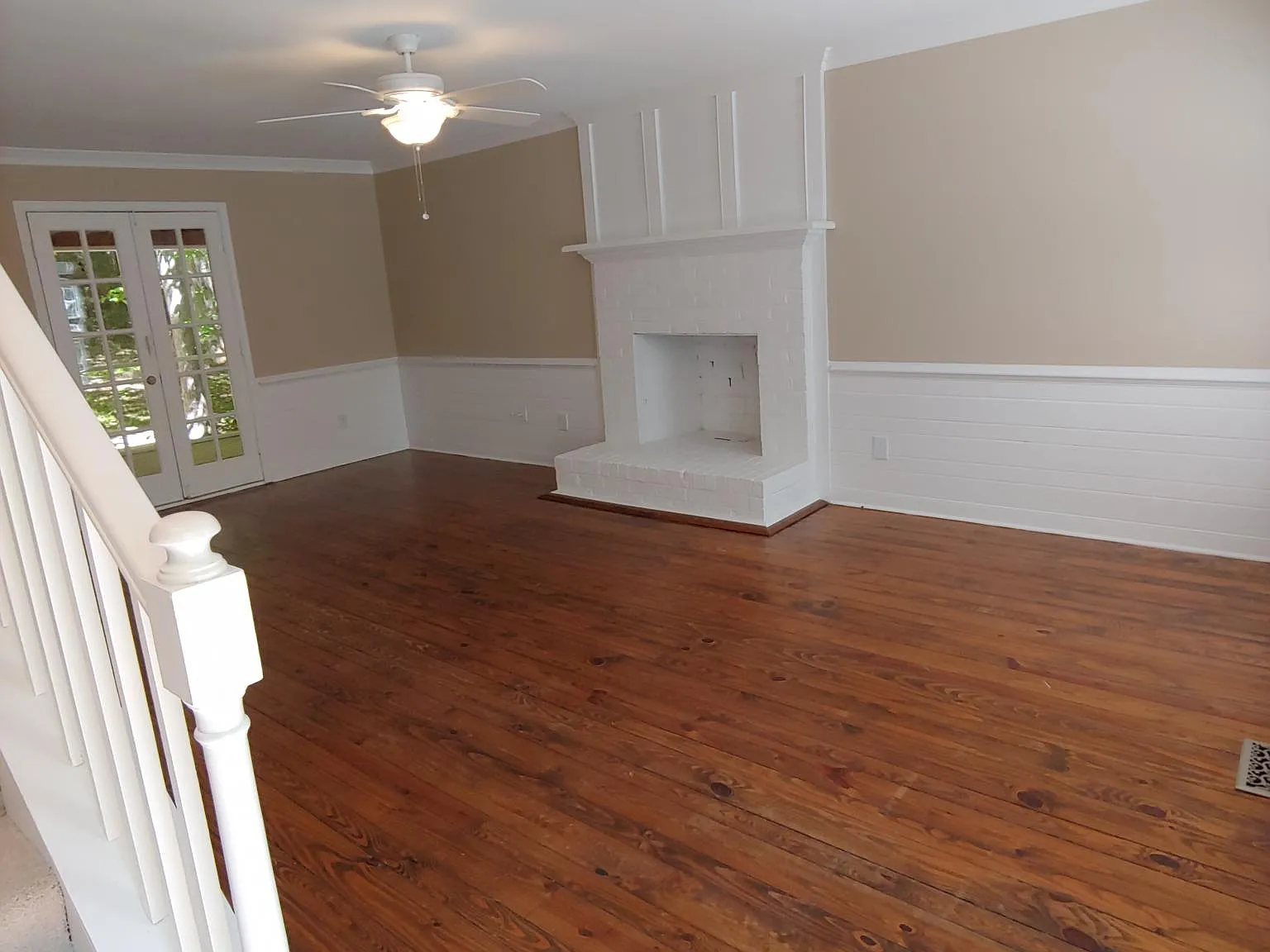 3 bed, 2.5 bath, 1517 sqft, $2,350 — Photo 4