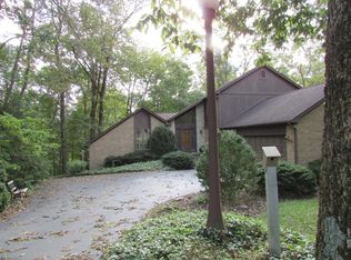 6100 Karrer Pl, Dublin, OH 43017