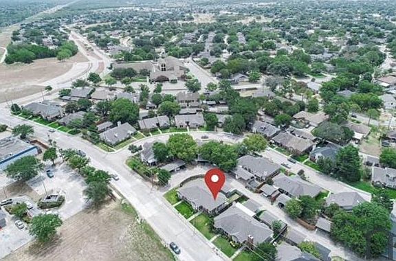 2nd image of 4732 Morningside Dr