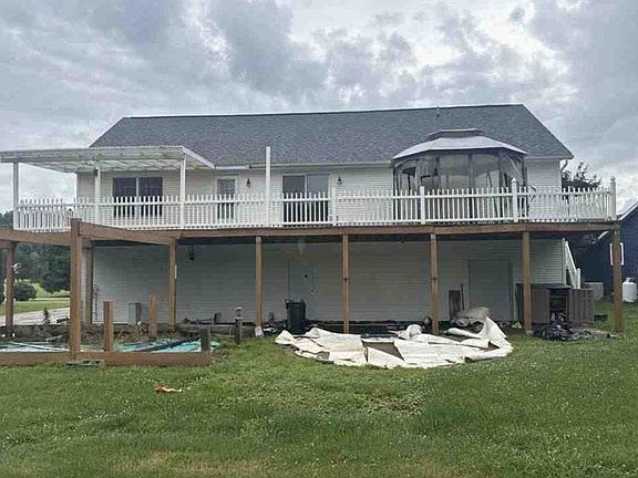 3rd image of 315 Township Road 1365