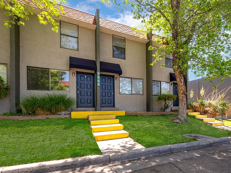 Spain Townhomes Exterior