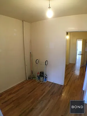 Rented by Bond New York | media 28