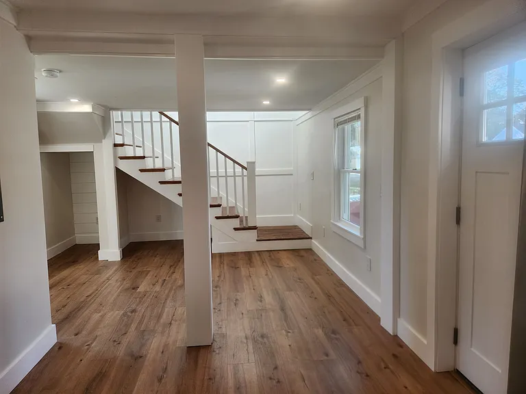 16 Cedar St #C — Photo 3