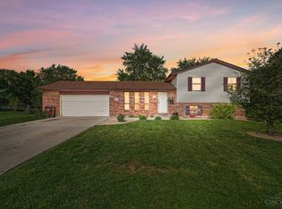 6095 Hedge Ln, Hamilton, OH 45011