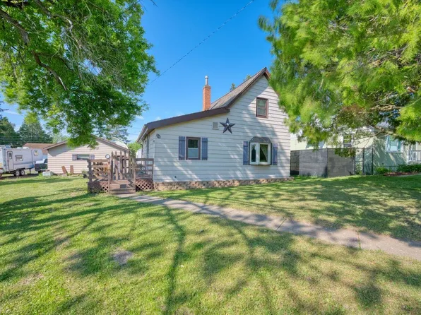 215 E Michigan Ave, Gilbert, MN 55741-0000