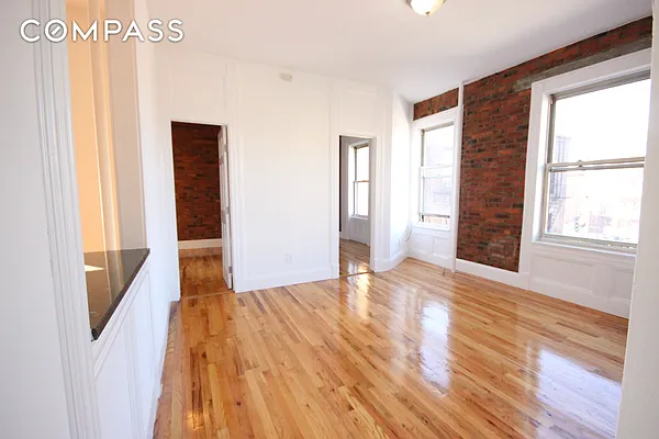 Rented by Compass | media 16