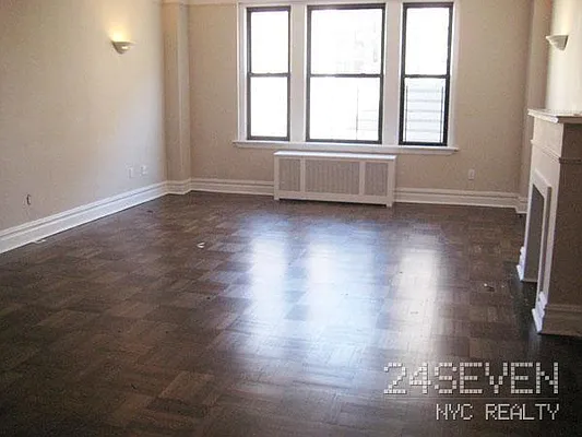 Rented by 24 7 NYC Realty Inc. | media 11
