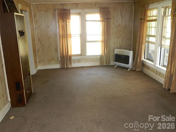 4th image of 310 Reform St SW