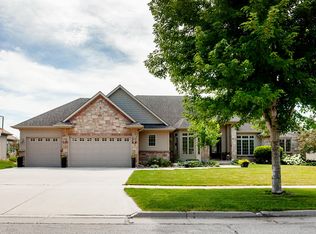 3326 Sedwick St, Ames, IA 50010